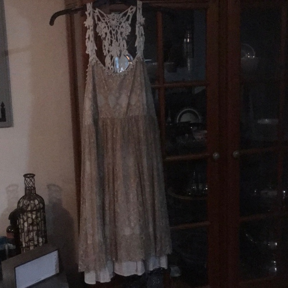 Areve, large. Lace dress.